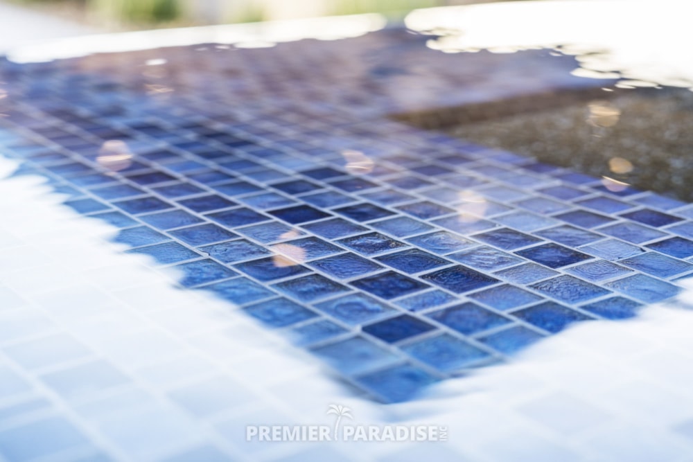 custom pool perimeter overflow spa with cantilevered outdoor kitchen scottsdale arizona 9